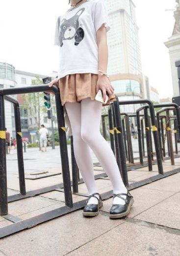 出差上的少妇20p